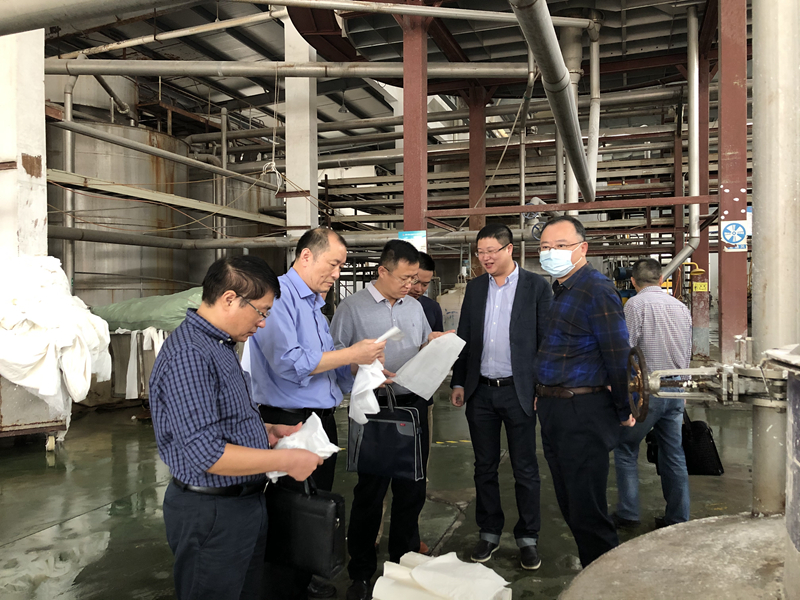 施建強到唯爾福調研社有經(jīng)濟發(fā)展情況