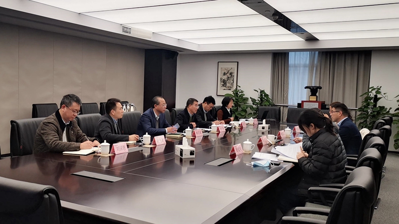 興合集團黨委專職副書記、紀委書記俞曉東到浙農(nóng)股份調研指導基層黨建工作