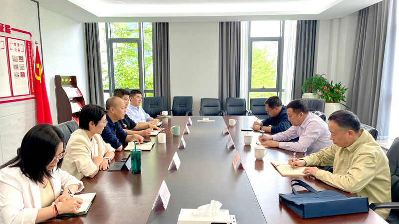 杭州市發改委黨組成員、二級巡視員馬佩龍到浙江農合調研